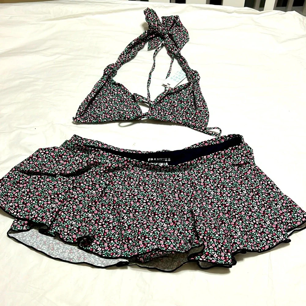 NEW 2 pc Frankie’s bikinis swim Izabella kealy halter top & bottom size L/XL